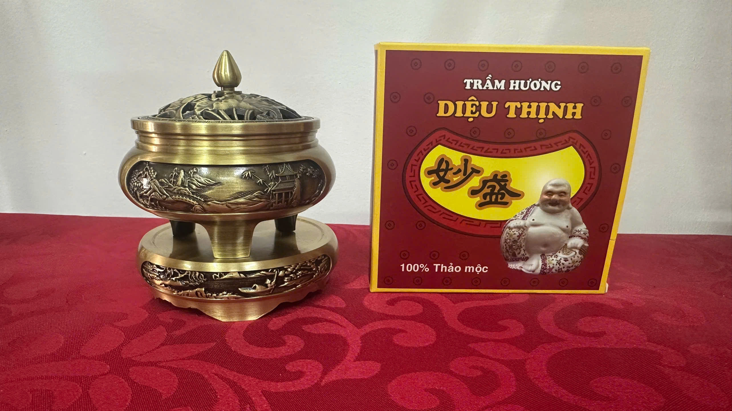 Lư Xông Trầm Bằng Đồng