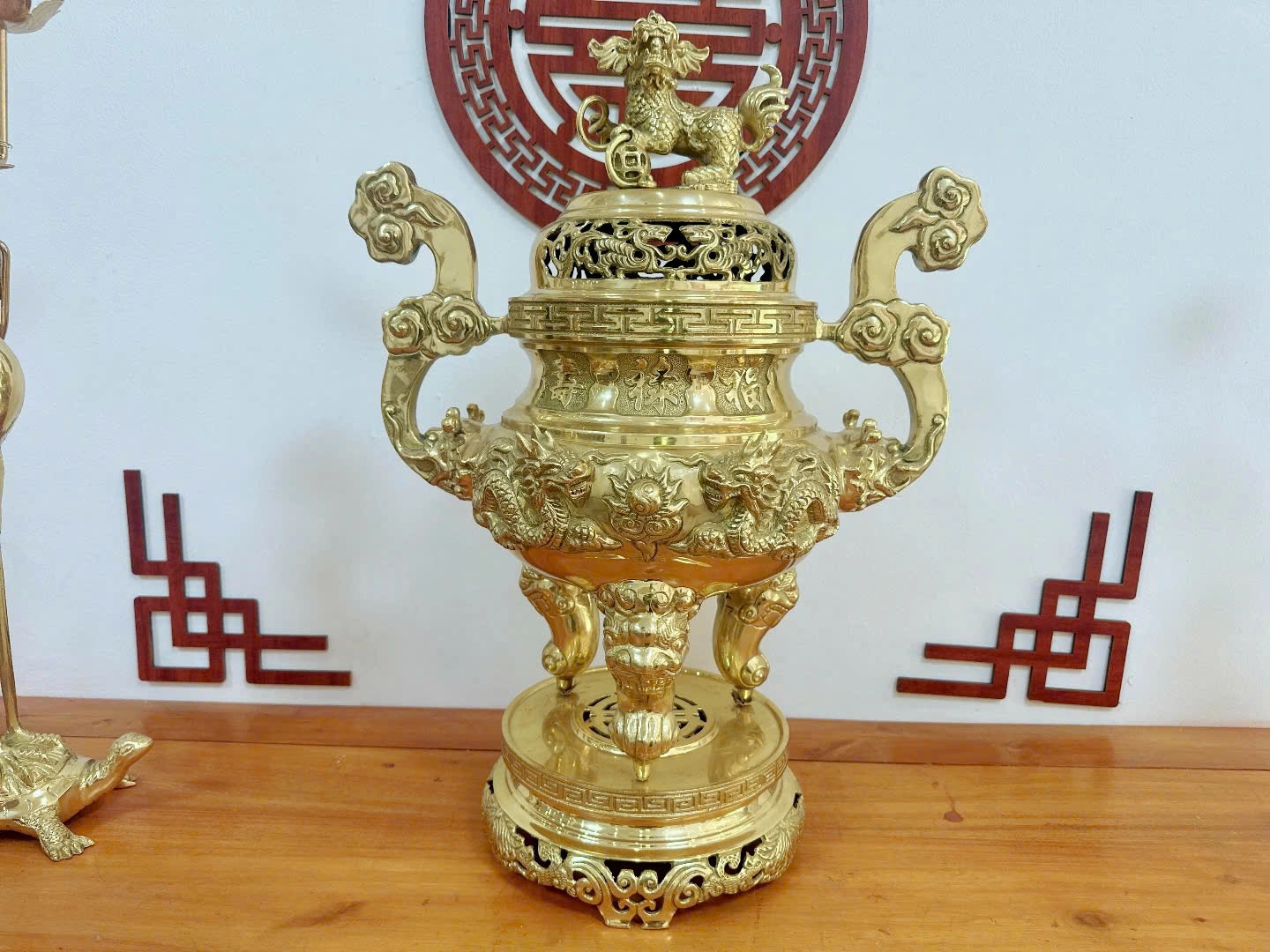 Bộ đỉnh rồng song long trầu nguyệt vàng bóng