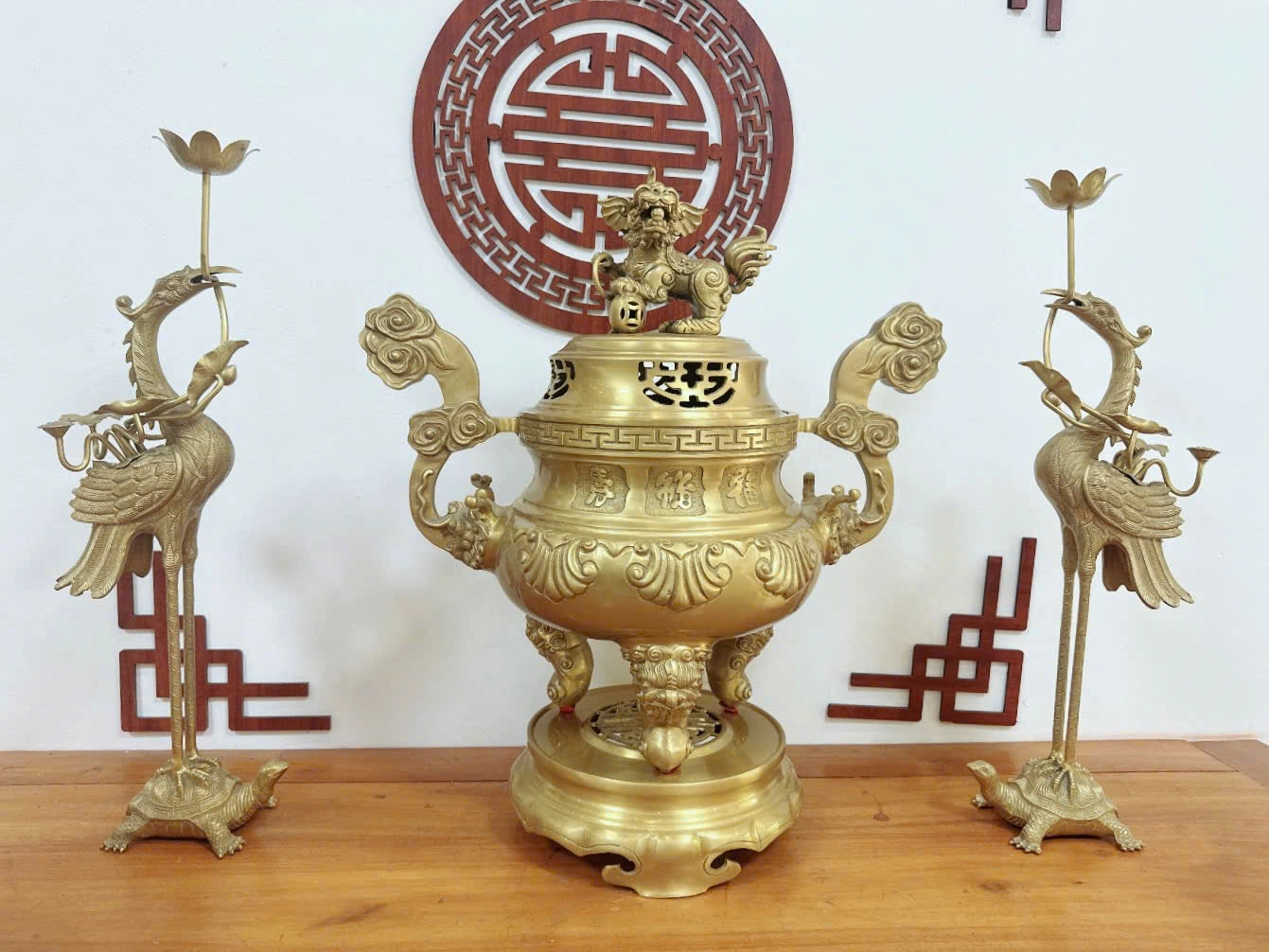 Bộ Đỉnh Đồng Hoa Sòi Vàng Đậm