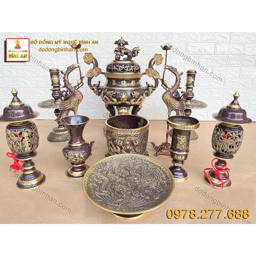 Cách Bày Đỉnh Đồng Trên Bàn Thờ