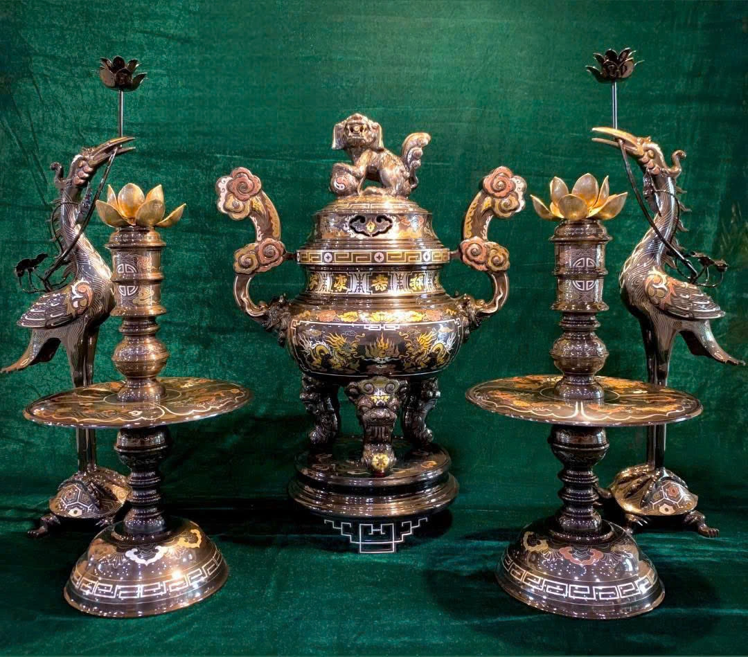 Bộ Đỉnh Đồng Khảm Ngũ Sắc