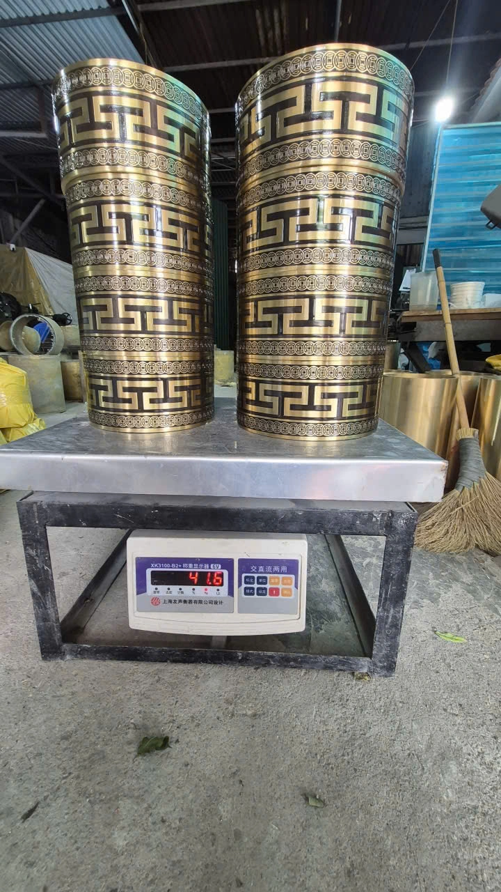 Đúc Ốp Chân Cột Nhà Bằng Đồng