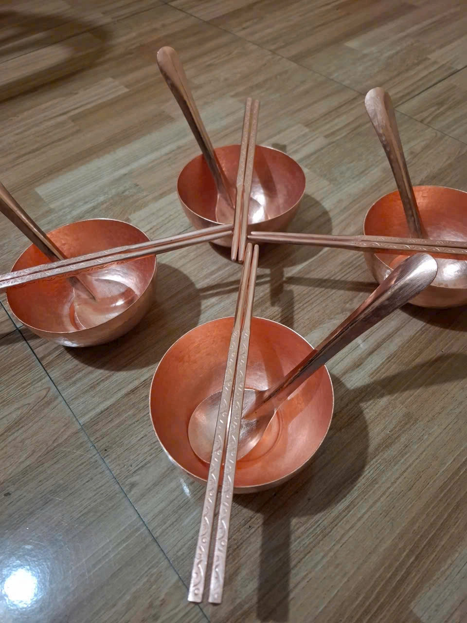 Bát Đũa Ăn Cơm Bằng Đồng