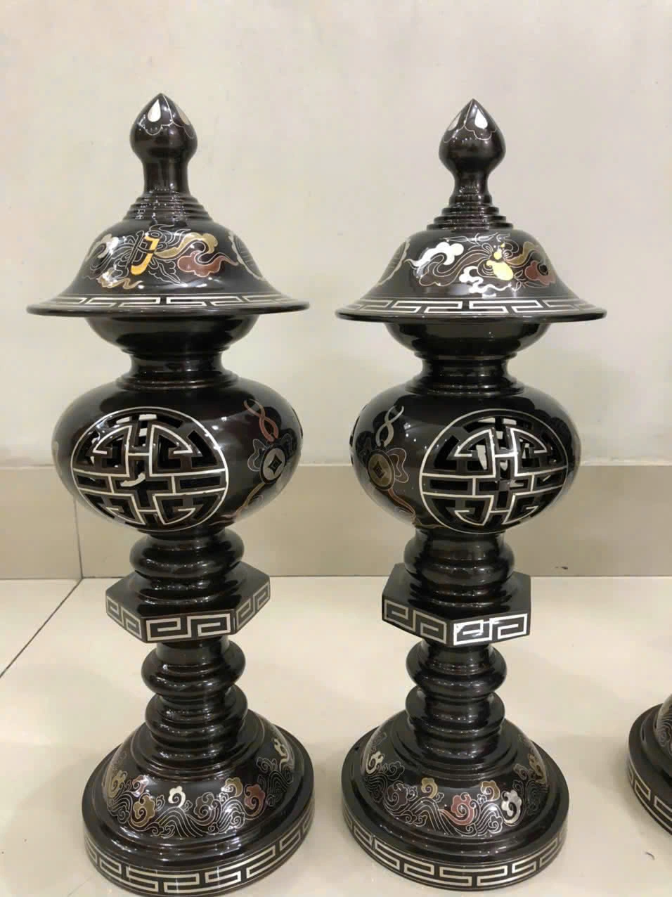 Đèn Thờ Đồng Đỏ Khảm Ngũ Sắc