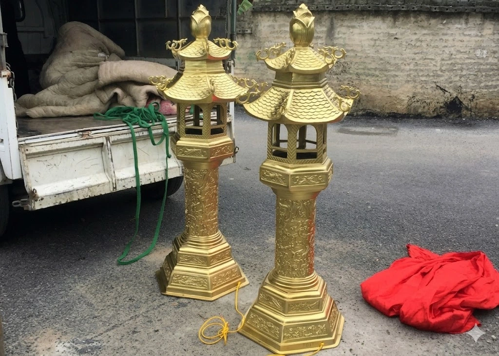 Đèn Thờ Bằng Đồng Đại Bái