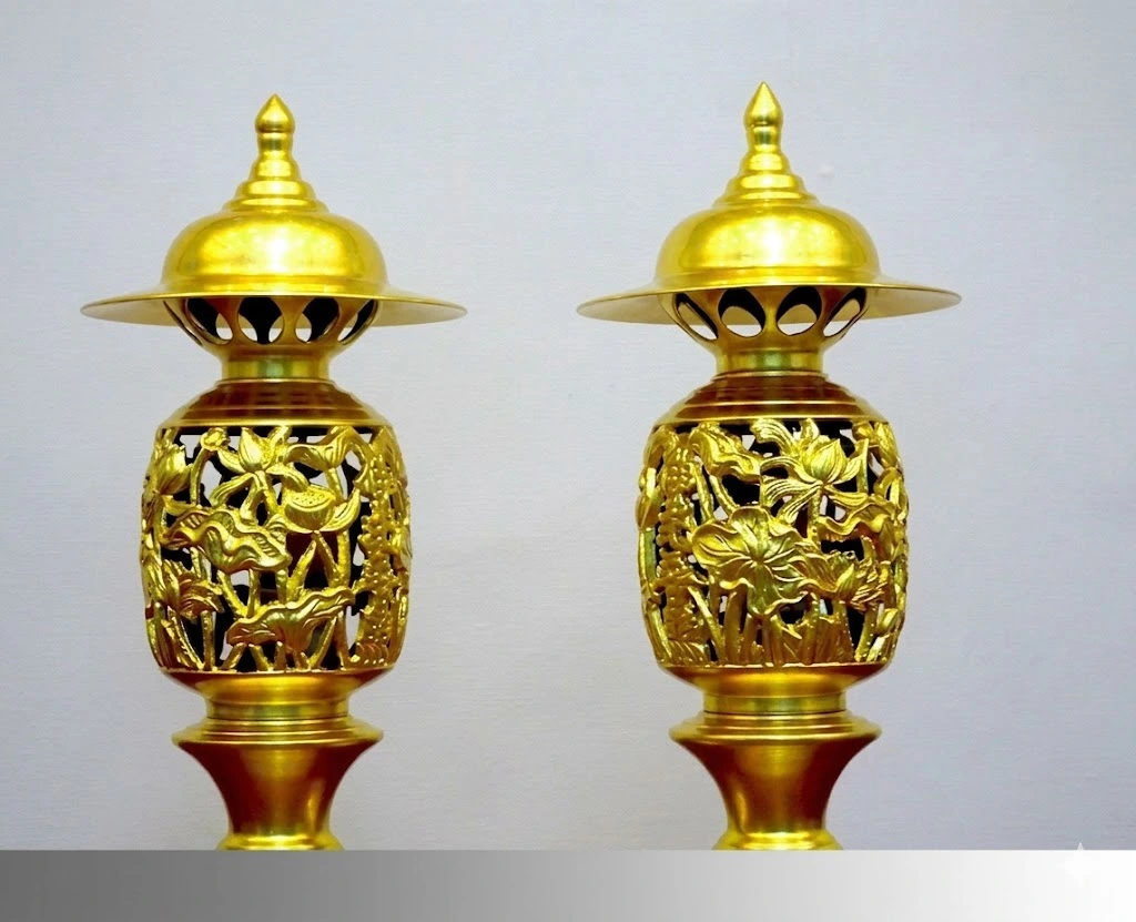 Đèn Thờ Đồng Mạ Vàng 24K