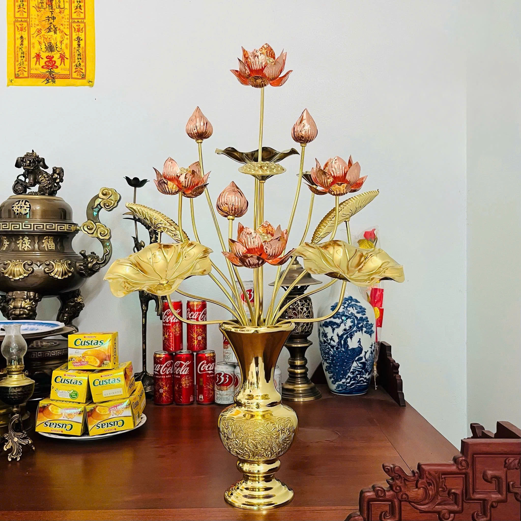Hoa Sen Bằng Đồng Đẹp