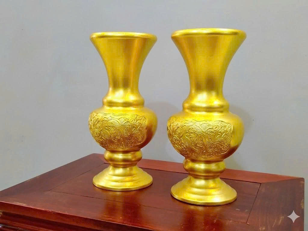 Lọ Hoa Bằng Đồng Dát Vàng 24k
