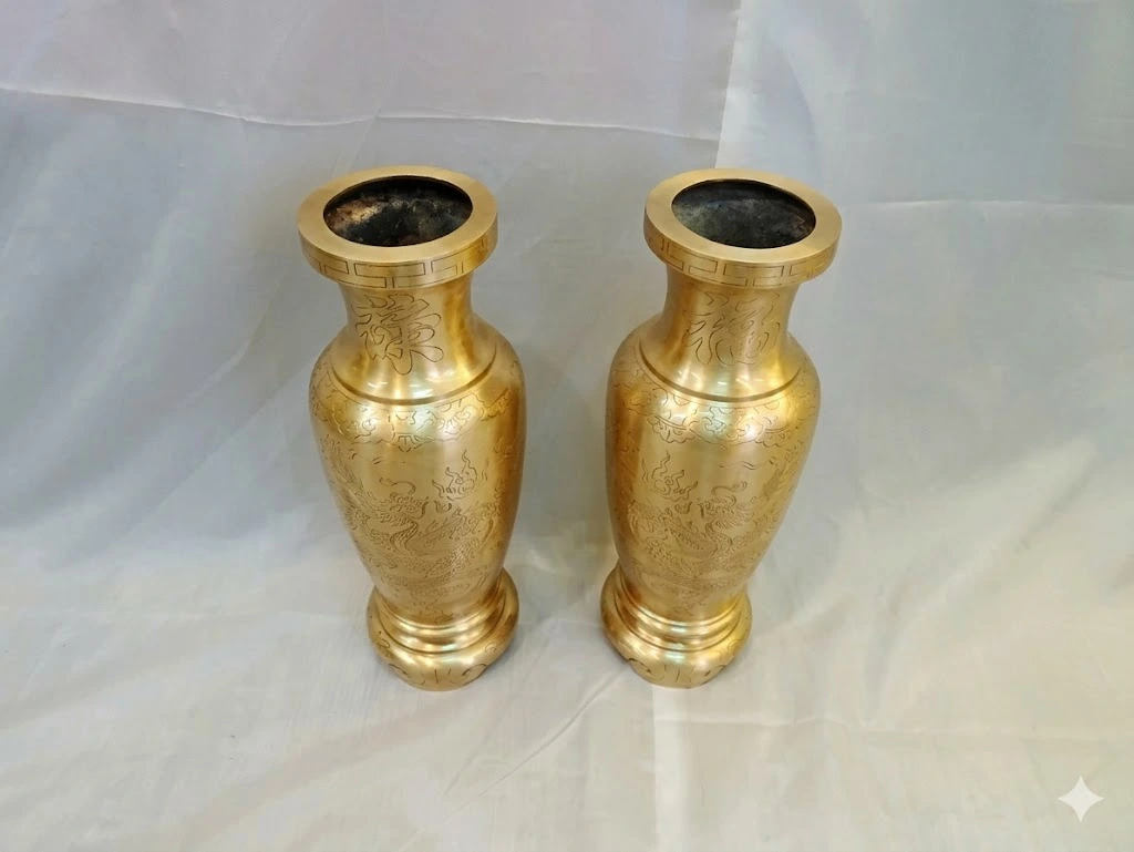 Mua Lọ Hoa Đồng Đỏ Đúc Thủ Công