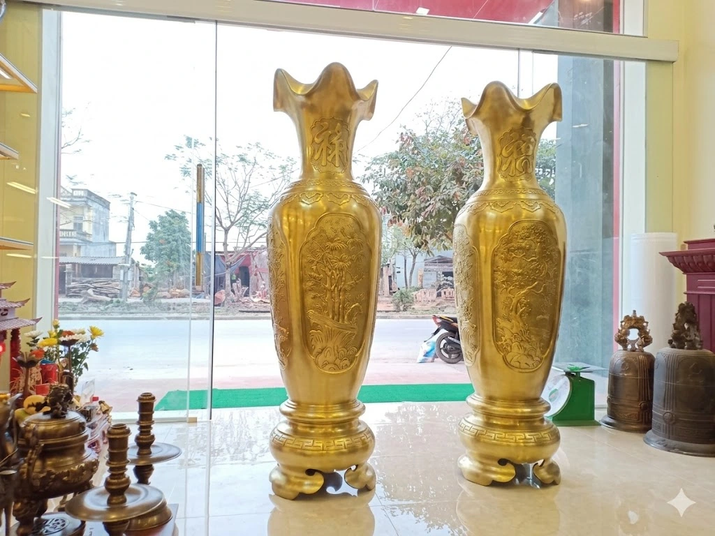 Lọ Hoa Đồng Thờ Cúng
