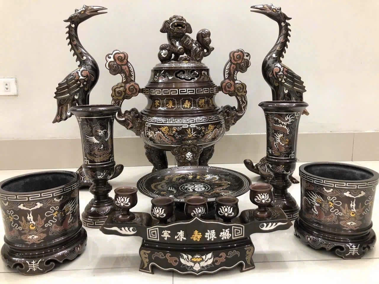 Ống Đựng Hương Khảm Ngũ Sắc