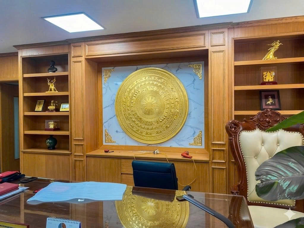 TRỐNG ĐỒNG DÁT VÀNG