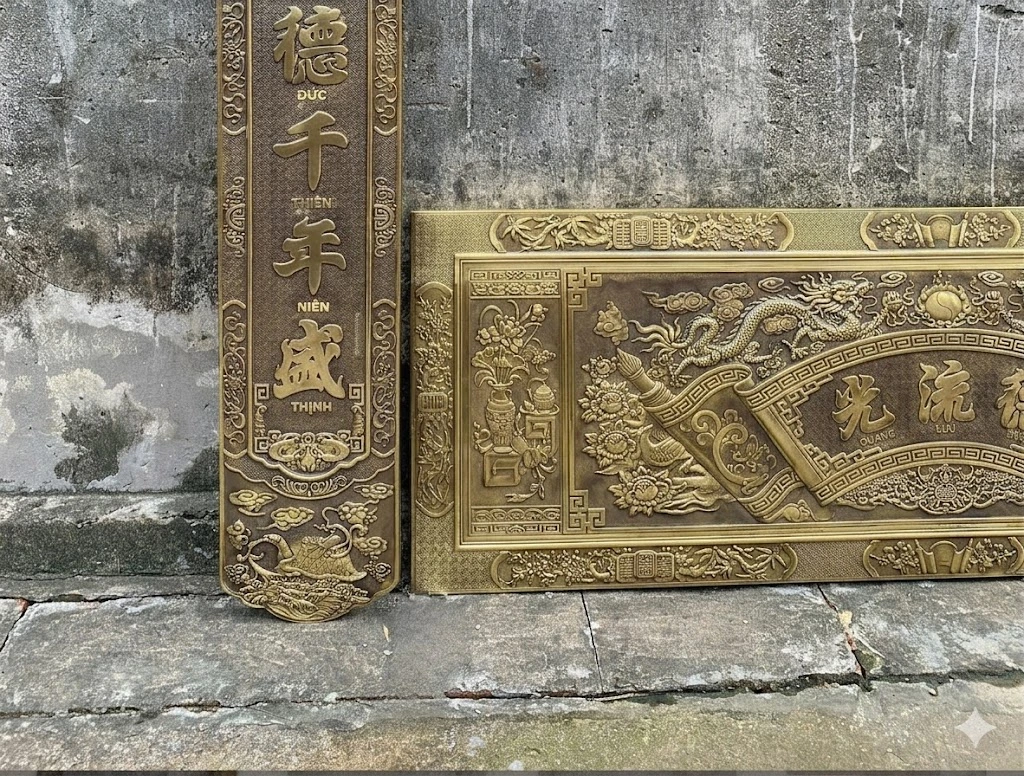 Hoành phi câu đối bằng đồng Đại Bái