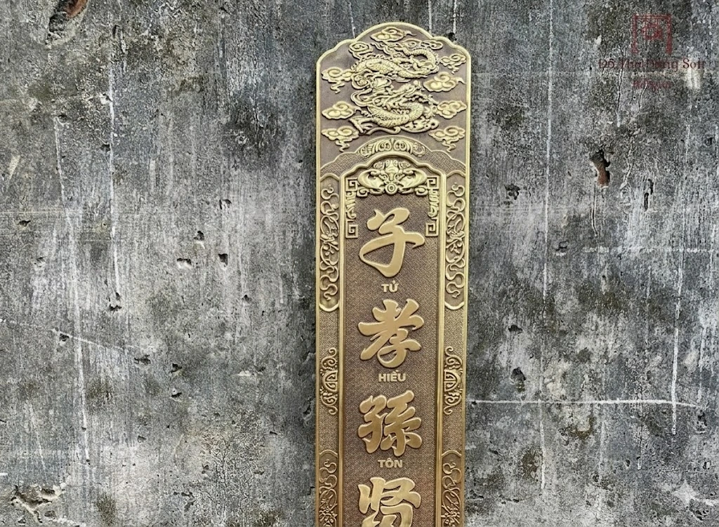 Hoành Phi Câu Đối Là Gì? Ý Nghĩa Đức Lưu Quang & Cách Treo Chuẩn Phong Thủy