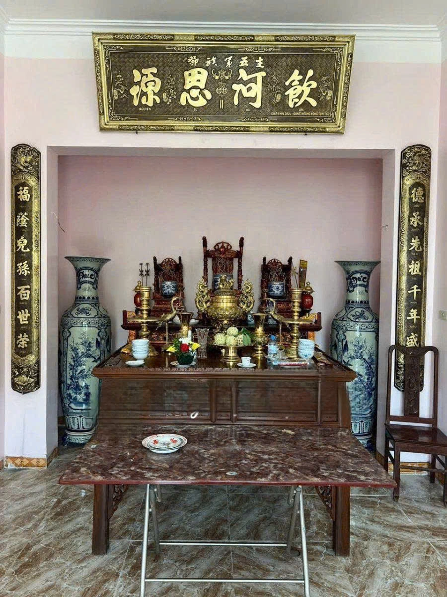 Hoành Phi Câu Đối Là Gì? Quy Trình Chế Tác Và Báo Giá Tại Làng Nghề Đại Bái
