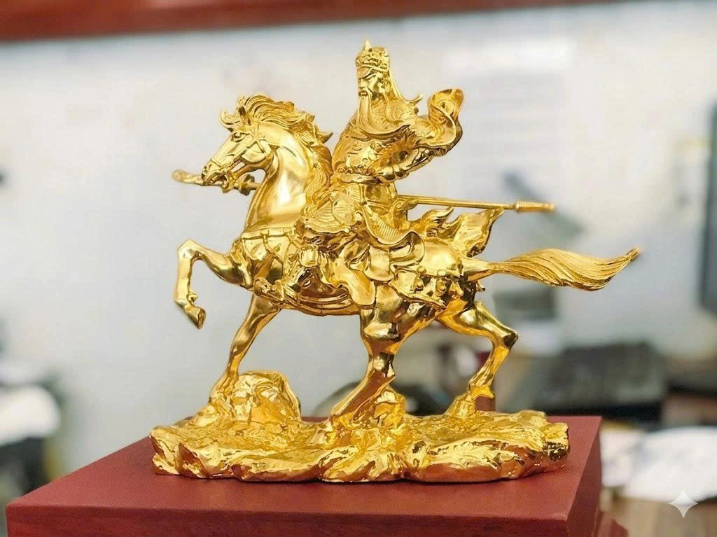 Tượng Quan Công Mạ Vàng 24k