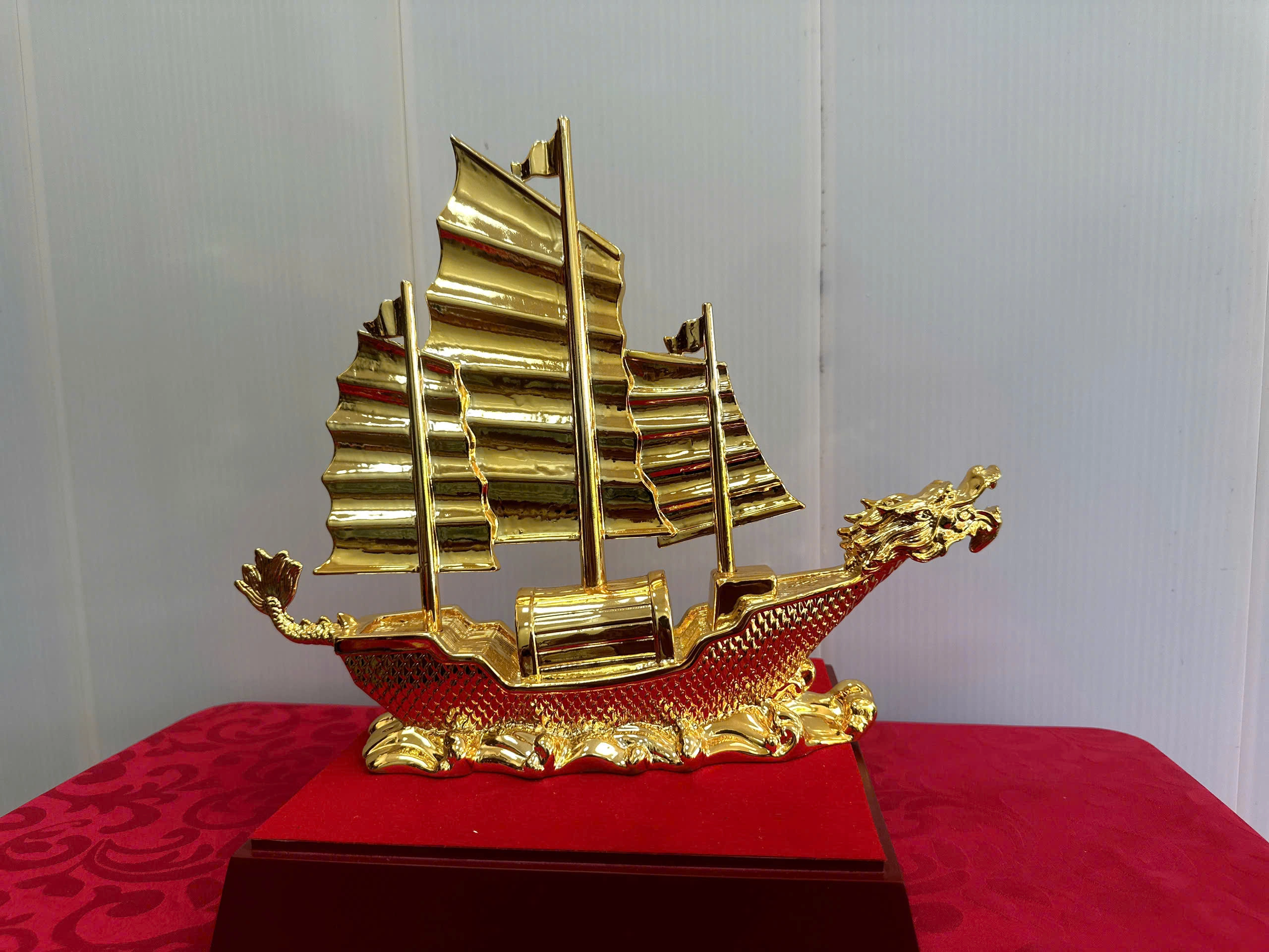 Thuận Buồm Xuôi Gió Để Bàn Làm Việc