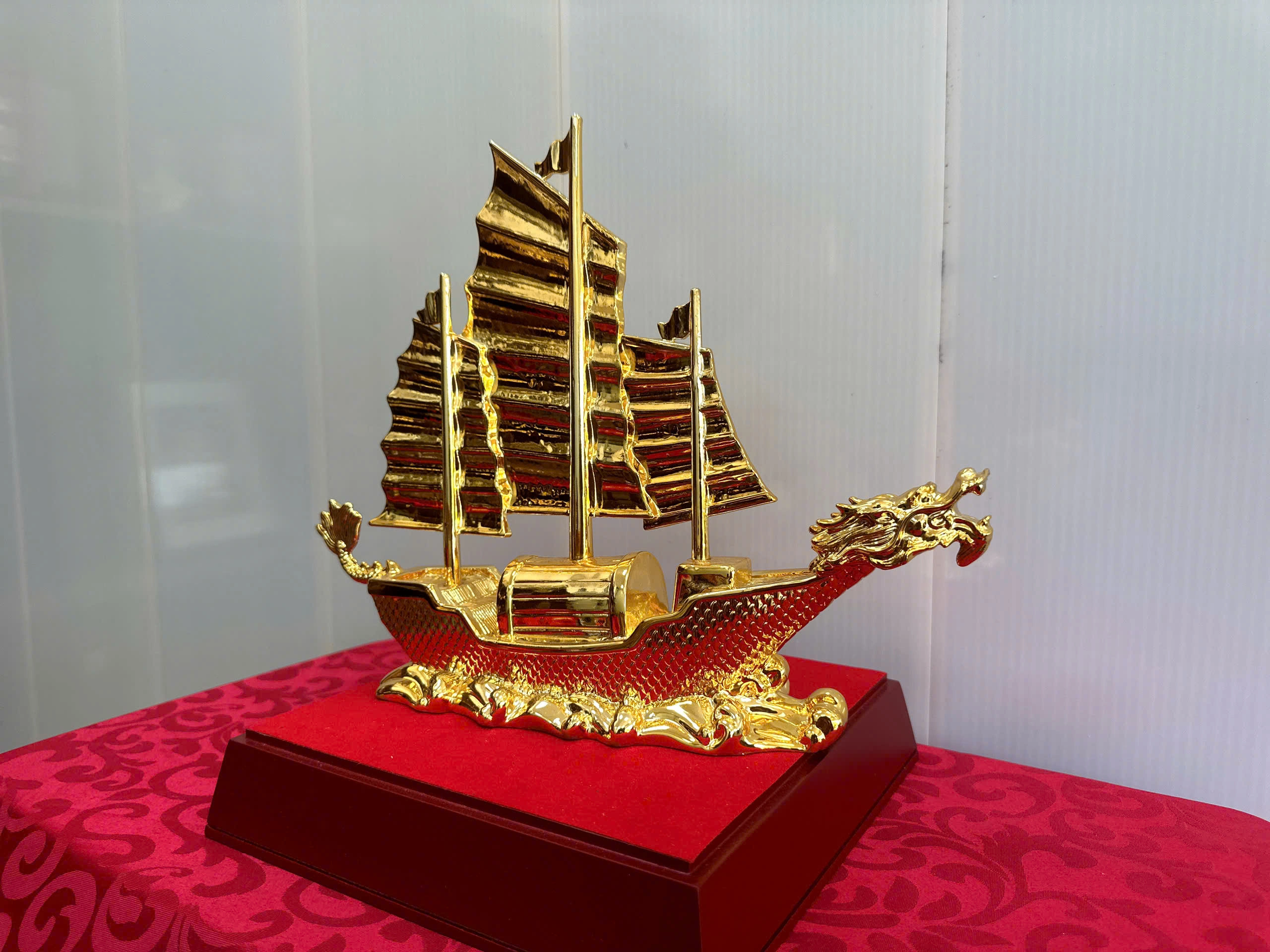 Thuận Buồm Xuôi Gió Để Bàn Làm Việc
