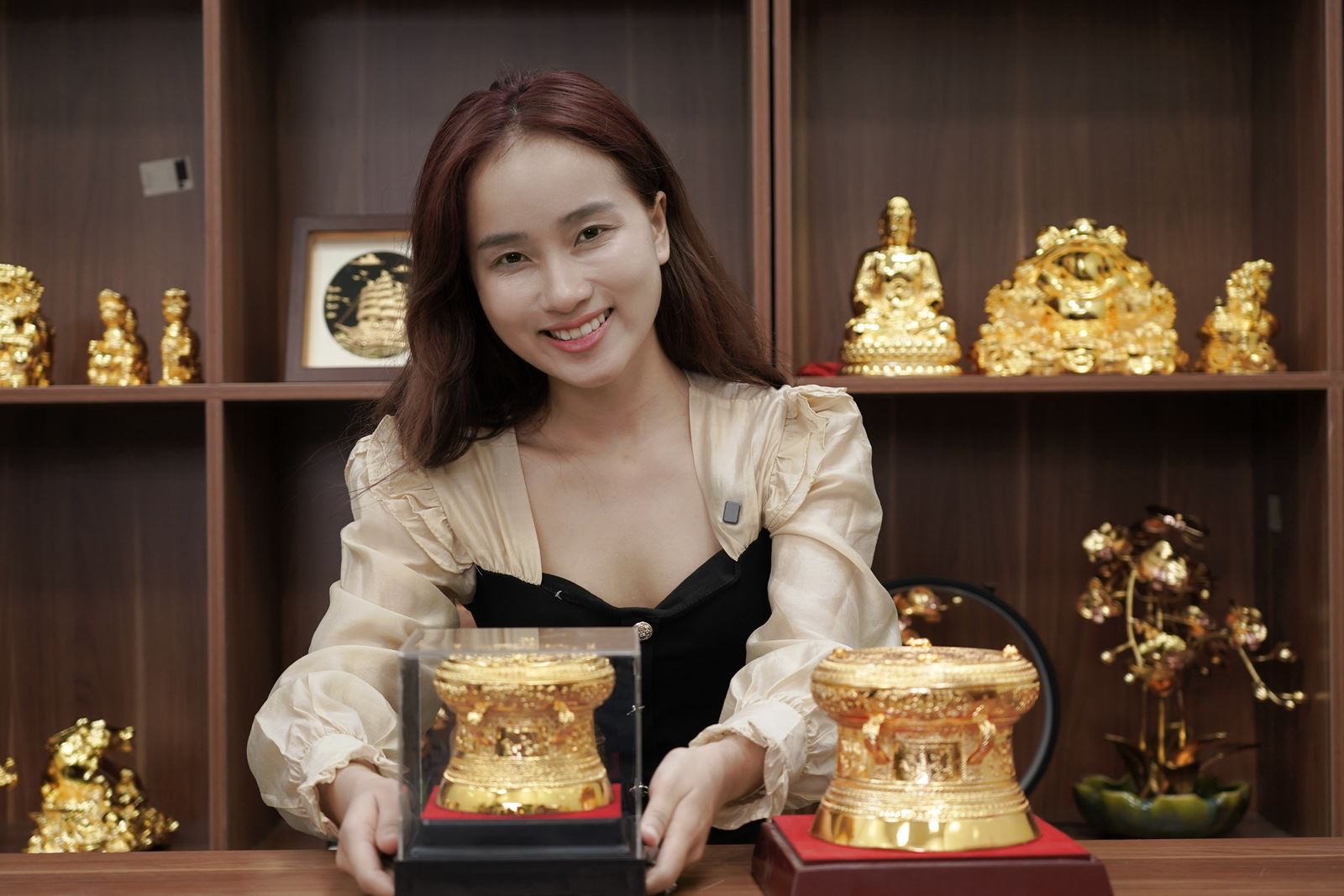 Quà Tặng Trống Đồng Mạ Vàng