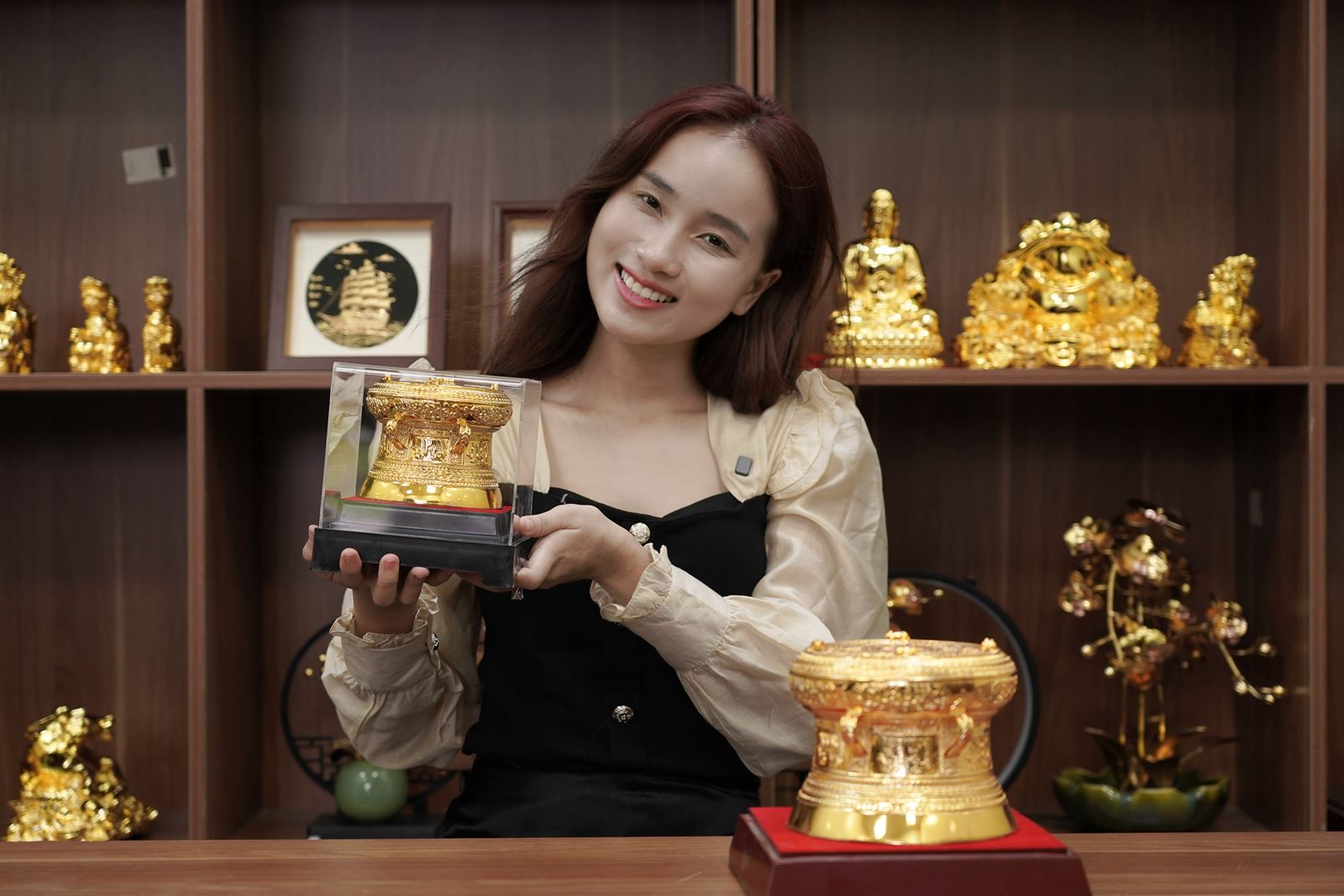 Quà Tặng Trống Đồng Mạ Vàng