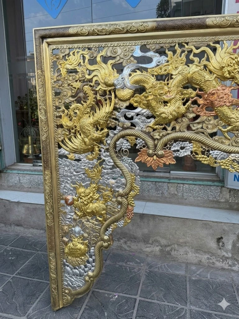 Cửa Võng Bằng Đồng Dát Vàng 24k