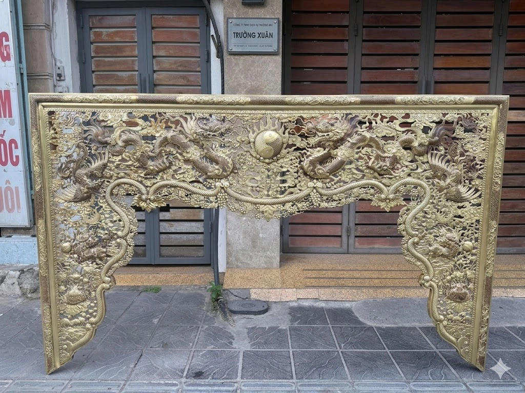 Cửa Võng Bằng Đồng Thờ Gia Tiên