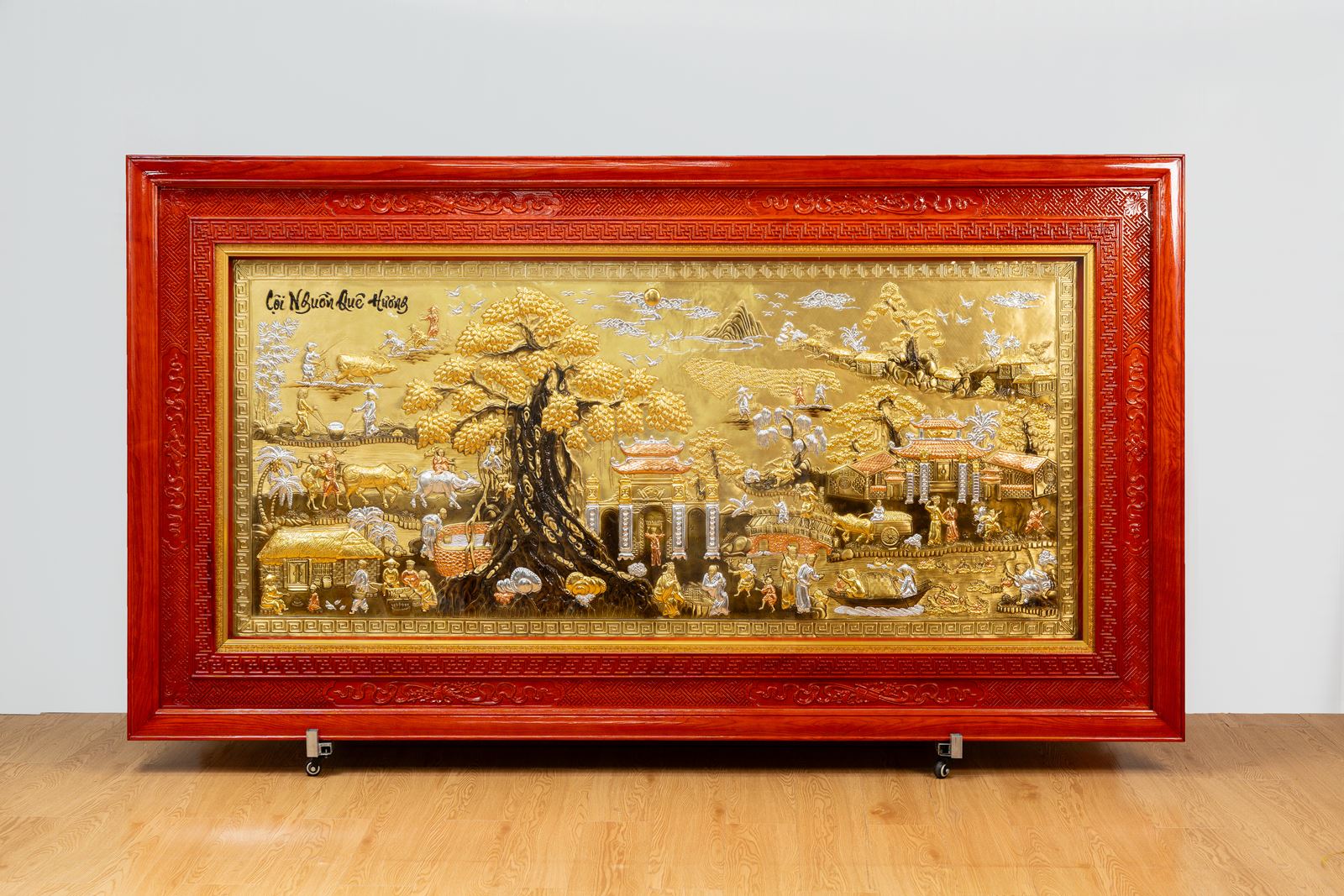 Giá tranh đồng cội nguồn quê hương