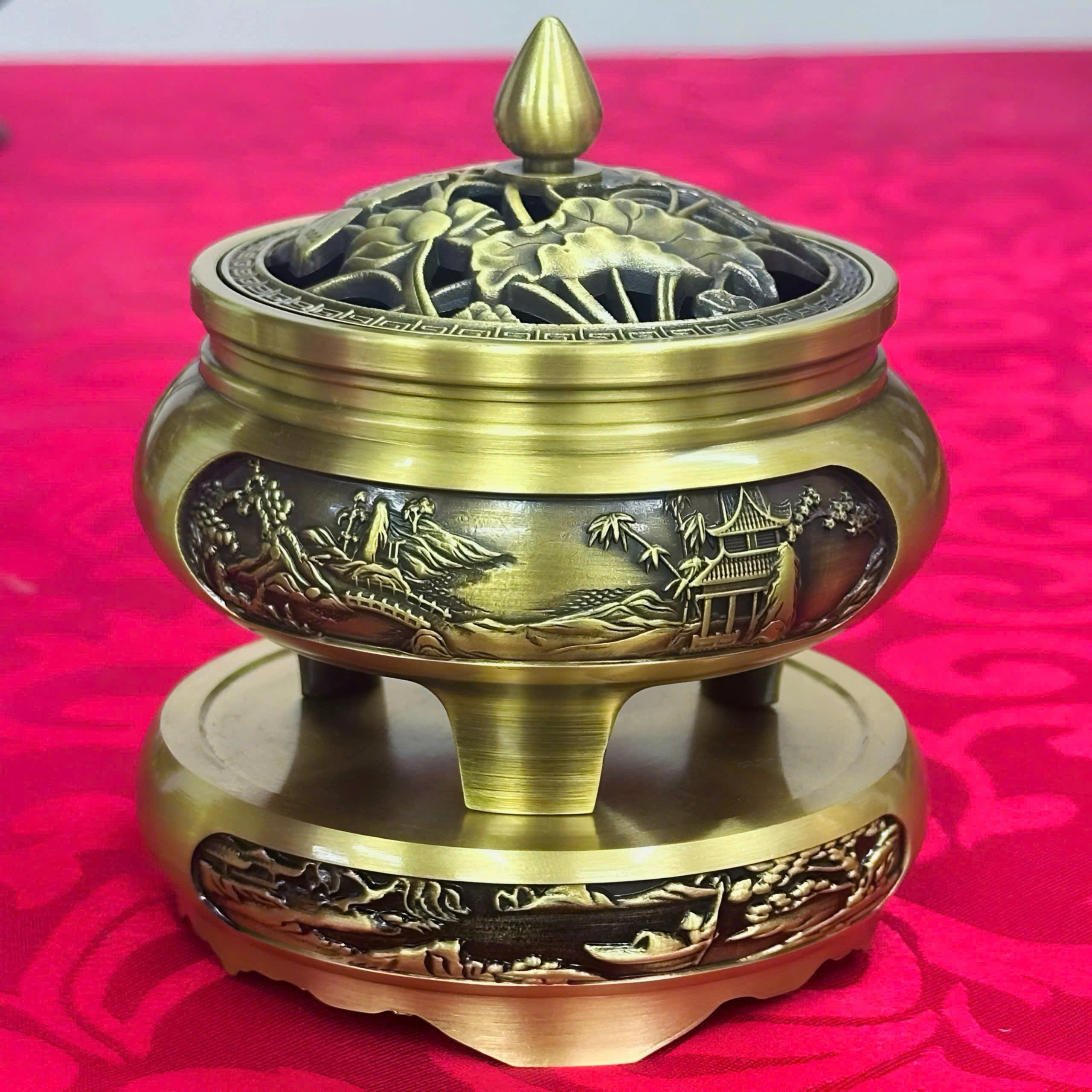 Lư đốt trầm bằng đồng
